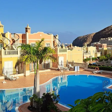 Casa Crokoa * بالم مار