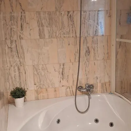 Apartament Casa Crokoa *